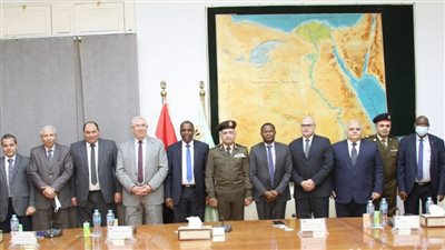 القصير يبحث مع وزير الثروة الحيوانية التنزاني آفاق التعاون بين البلدين في الاستزراع السمكي 