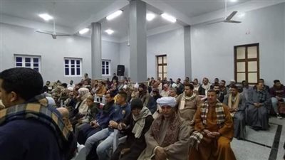 أهالي قرية بسوهاج يطلقون مبادرة لتيسير الزواج | فيديو