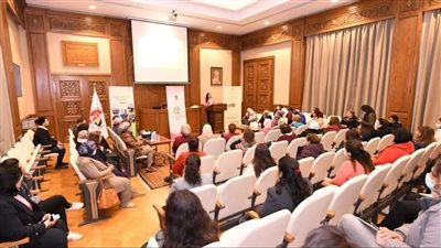 دور المرأة في مواجهة التغيرات المناخية في ندوة بالمقر البابوي