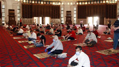 دعاء ليلة الجمعة.. استغل ساعة الإجابة في هذا اليوم العظيم