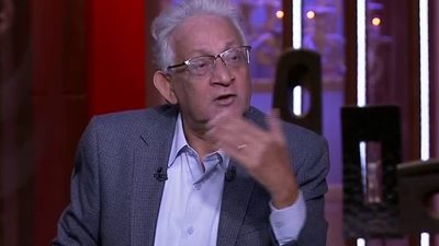 عبد الله السناوي: القارئ إذا لم يجد فيما يقدم له إضافة سينصرف عنه