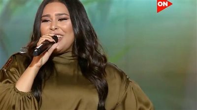  المتسابقة أسماء الجمل تتألق وسط تفاعل الجمهور بالدوم.. وليلى علوي: إحساسك أقوى من الخوف