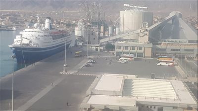 تداول 29319 طن بضائع عامة ومتنوعة و268 شاحنة بموانئ البحر الأحمر 