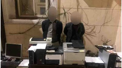 شهادات تحليل كورونا مزورة.. ضبط صاحب مكتبة وآخر بتهمة التزوير بالشرقية