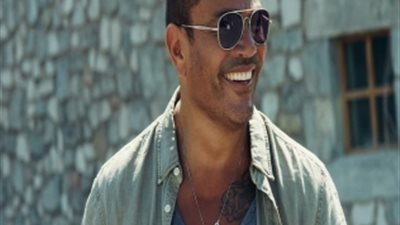 عمرو دياب يغرد عبر حسابه على موقع تويتر