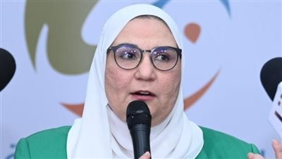 وزيرة التضامن تعلن إصدار بطاقات هوية شخصية للرائدات الاجتماعيات 