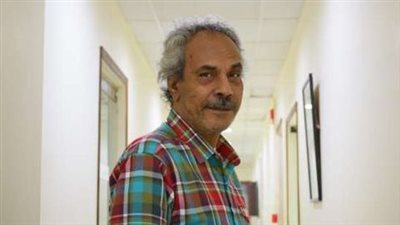 تشييع جثمان الصحفي محمود الكردوسي من مسجد آل رشدان في مدينة نصر | بث مباشر