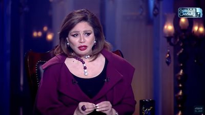 إلهام شاهين: كنت خجولة وضعيفة ومش باكل خالص ولحد دلوقتي مش بعرف أكدب |فيديو 