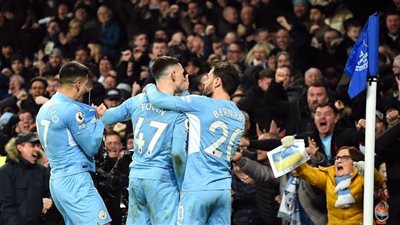 مانشستر سيتي يُقصي بيتربورو من كأس الاتحاد الإنجليزي بثنائية نظيفة