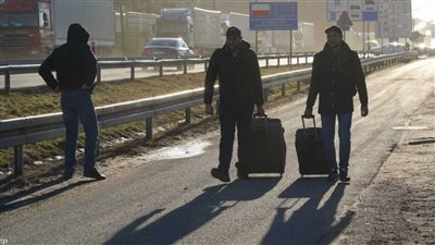 السفارة المصرية: تعليمات لحرس الحدود الأوكراني بالسماح للمصريين بالمغادرة للدول المجاورة