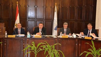 جامعة الإسكندرية: مدة الدراسة بالفصل الدراسي الثاني 16 أسبوعا