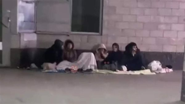 المصريين داخل محطات