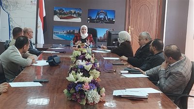 نائب محافظ القاهرة توجه بتشكيل لجان لإعادة المرافق وترميم الطرق بعد تطويرها