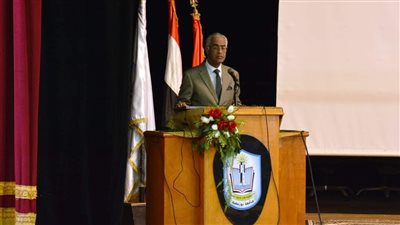 رئيس جامعة بورسعيد يطلق فعاليات مبادرة شباب من أجل التنمية | صور 