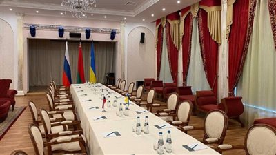 انطلاق مفاوضات سلام روسية أوكرانية في مدينة جوميل البيلاروسية