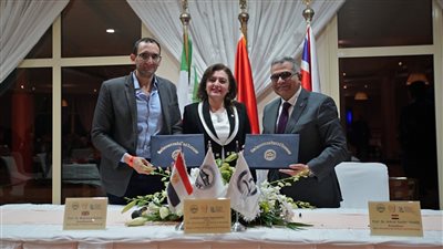 جامعة مصر للعلوم والتكنولوجيا تنظم مؤتمر تقنيات طب الأسنان الدولي | صور