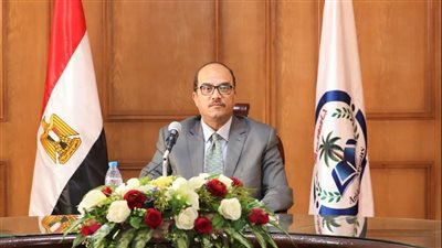 رئيس جامعة العريش: التزام كل الكليات بالجدول الزمني للفصل الدراسي الثاني 