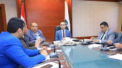برئاسة نائب المحافظ.. اجتماع اللجنة العليا لضبط منظومة العمران وحوكمة التراخيص بسوهاج