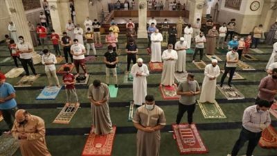 ارتج على الإمام أثناء قراءته في الصلاة فهل يكون رده واجبا؟.. عالم أزهري يرد