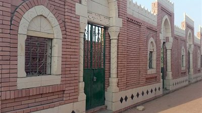 بالدولار..الإسكان تطرح أراضٍ لإقامة مقابر للمصريين المقيمين بالخارج 