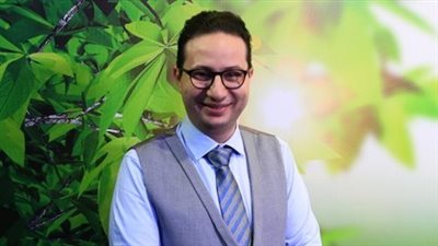 المحكمة الاقتصادية تؤجل جلسة استئناف الحكم على طبيب الكركمين أحمد أبو النصر | بث مباشر 