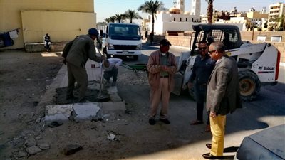 حملات إزالة مكبرة بمدينتي الأقصر وإسنا للقضاء على مناظر عشوائية تشوه المظهر الحضاري | صور 