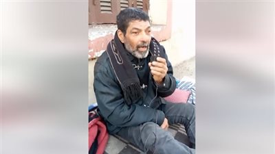 لانتشاله من الفقر والضياع.. عبد الموجود يستغيث بالمسؤولين في سوهاج 