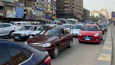 تعرف على الحالة المرورية في ميادين ومحاور القاهرة والجيزة