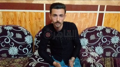 بعد اعتداءه على الطلاب بسوهاج.. ولي أمر الطالب: 