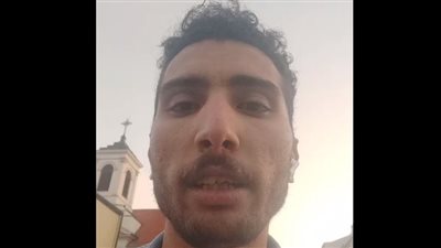 طالب مصري بأوكرانيا يكشف تفاصيل نزوحه إلى سلوفاكيا: الضرب كان حوالينا في كل مكان | بث مباشر