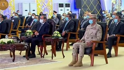 السيسي يوجه بتسجيل أفلام صغيرة حول أعمال التطوير السكنية وعرضها على المواطنين 