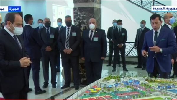 السيسي يتفقد النادي