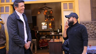 أحمد وفيق: مخرج بيت الشدة موهوب وهيكون اسم كبير في الدراما
