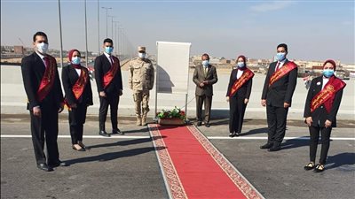 طلاب عين شمس يشاركون السيسي افتتاح مشروعات قومية 