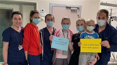 ما ذنب الأطفال في صراعات الدّول.. فيديو يرصد معاناة أطفال السرطان بأوكرانيا تحت القذف الروسي │ خاص