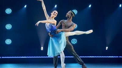 رحلة في عالم الموسيقى والرقص الكلاسيكي بإكسبو دبي 