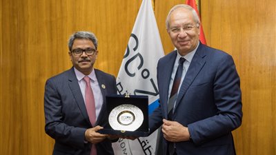 اقتصادية قناة السويس: نمتلك إمكانات لتعظيم التعاون مع بنجلاديش في مجال المنسوجات