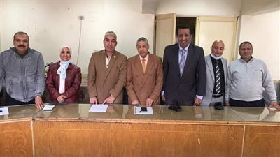 وكيل تعليم الشرقية يناقش تفعيل اشتراك الطلاب في مسابقة كانجارو العالمية للرياضيات