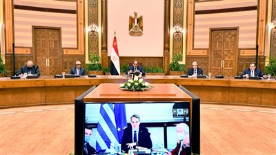السيسي يبحث مع رئيس وزراء اليونان التعاون في مجال الطاقة ومشروعات الربط الكهربائي وتغير المناخ