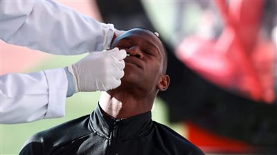 مسحة طبية للاعبي الأهلي قبل مواجهة المريخ في دوري أبطال إفريقيا 