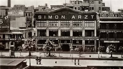 محافظ بورسعيد يتابع أعمال تطوير مبنى سيمون أزرت التراثي