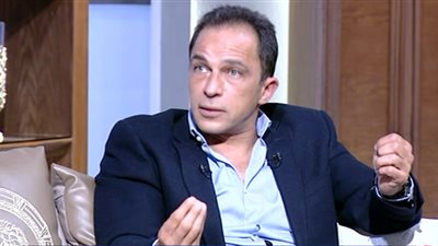 الفنان أحمد طارق: الوسامة لا تمثل عاملًا محوريًا في إنجاح العلاقة الزوجية