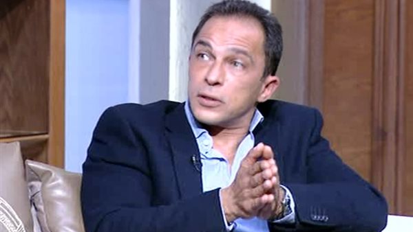 الفنان أحمد طارق