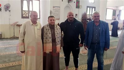 بيج رامي يقضي عطلة نهاية الأسبوع مع أسرته في كفر الشيخ | صور 