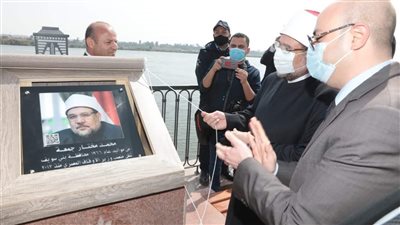 بعد وضع صورته على كورنيش النيل.. لوزير الأوقاف يتفقد ممشى العظماء رفقة محافظ بني سويف