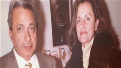 نيفين القباج وطارق شوقي أبرز حضور عزاء حرم الدكتور أحمد عكاشة | صور