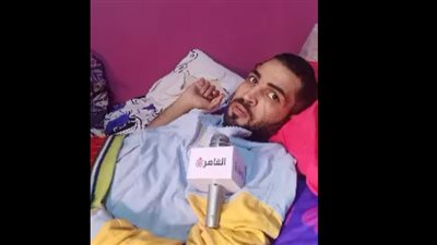 200 غرزة وإصابات متفرقة بالجسد.. تفاصيل اعتداء 7 اشخاص على شاب بالمرج |فيديو