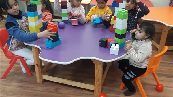 افتتاح حضانة داخل