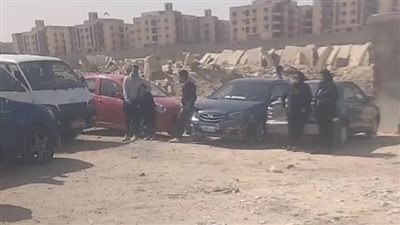 بث مباشر | وصول أهالي ضحايا حادث الشيخ زايد لحضور ثالث جلسات محاكمة كريم الهواري