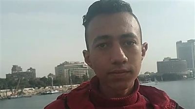 بث مباشر | مُنقذ طفلة كوبري قصر النيل يروي تفاصيل القصة: الأم رمت بنتها قدامي ولحقت التانية قبل ما تغرقها